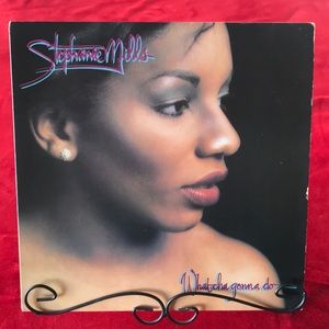 Stephanie Mills